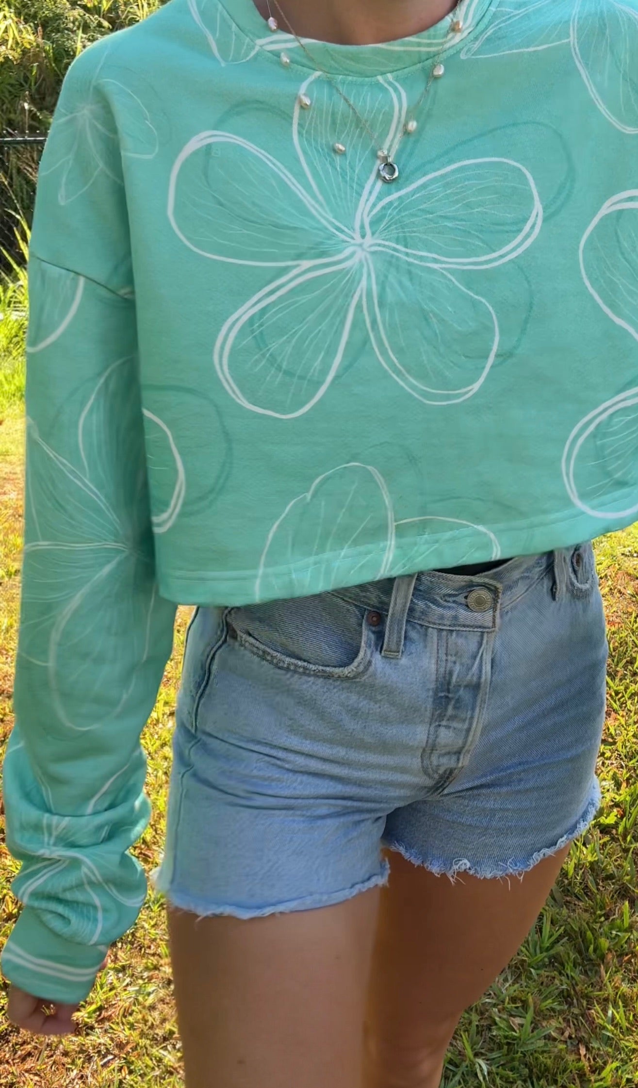 Club Cropped Sweatshirt