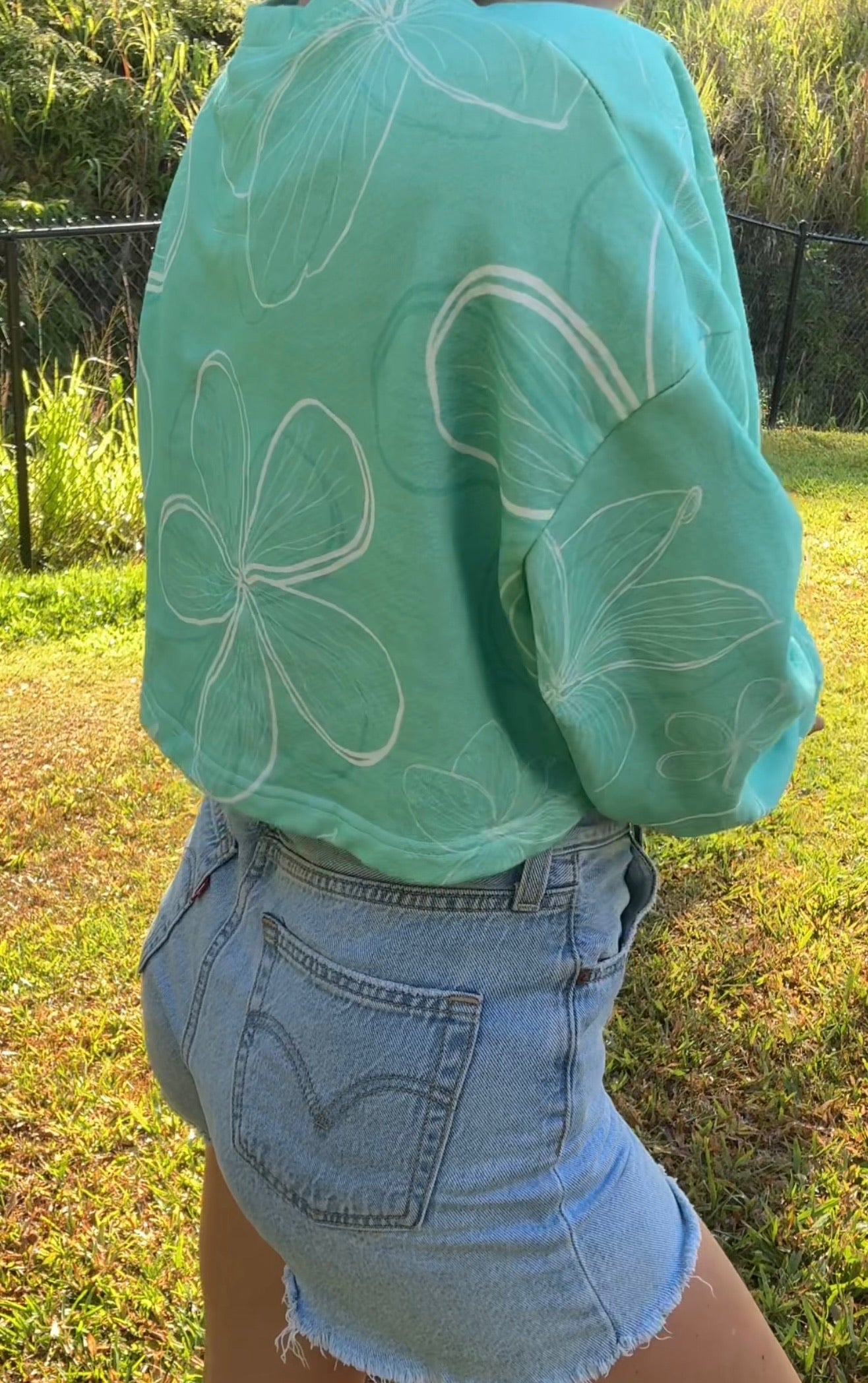 Club Cropped Sweatshirt