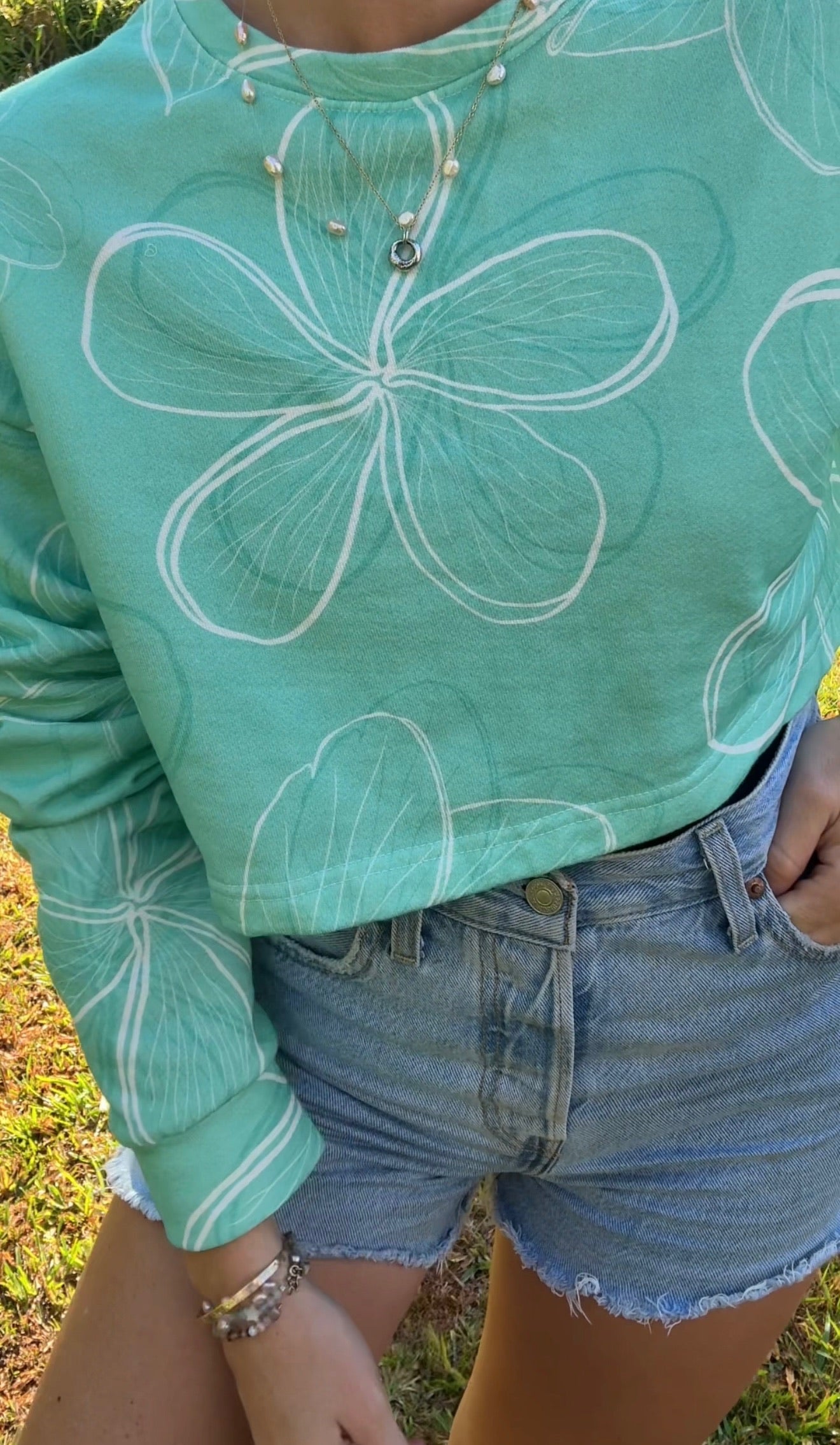 Club Cropped Sweatshirt